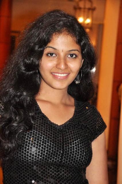 anjali actress images tamil. Anjali- Tamil Actress Sizzling Photo Shoot Stills » Cute Anjali Tamil 